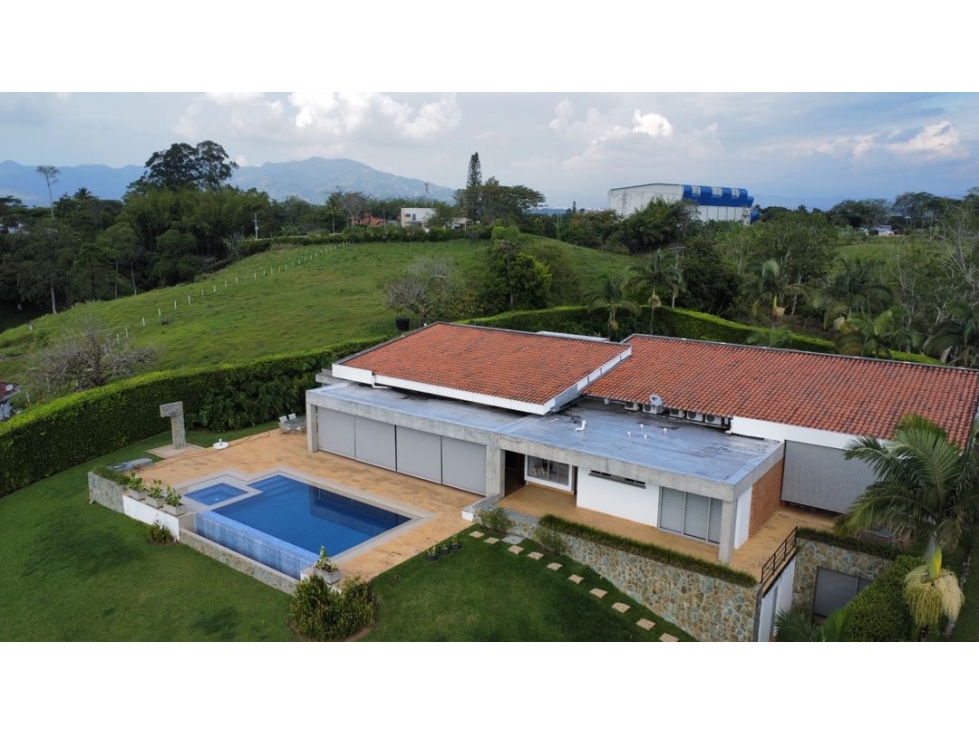 SE VENDE CASA CAMPESTRE SECTOR MALABAR CERRITOS — foto 2