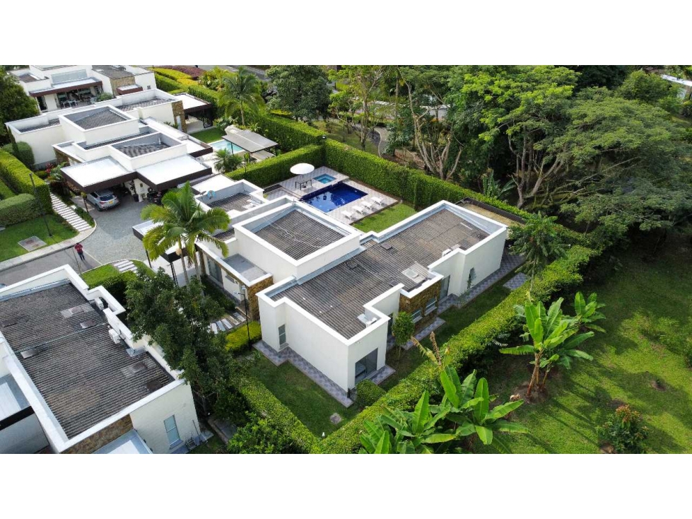 Se vende casa campestre sector caimo club campestre Armenia — foto 4