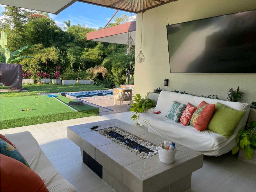 Se vende casa campestre vía al aeropuerto Caimo armenia Armenia — foto 2