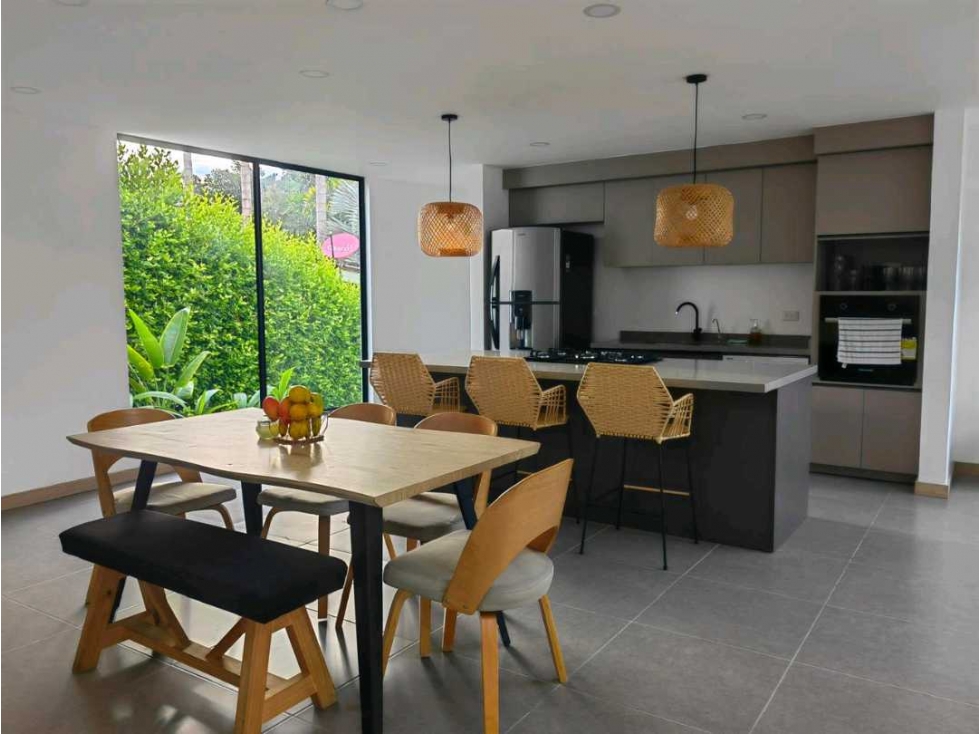 SE VENDE CASA CAMPESTRE conj. VIA A LA TEBAIDA-PUEBLO TAPAO QUINDIO