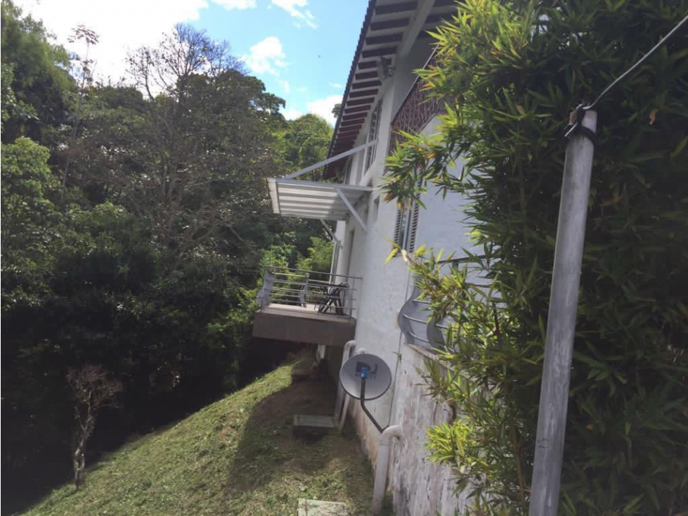 SE VENDE CASA CAMPESTRE . VIA CIRCASIA. QUINDIO — foto 4