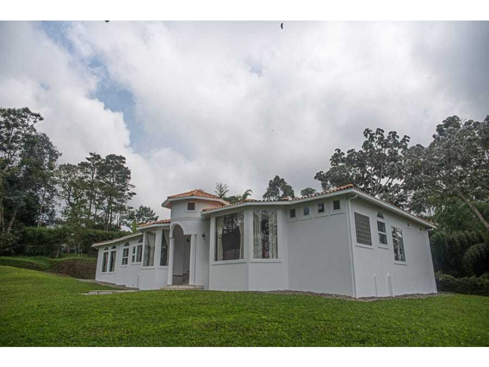 Se vende casa campestre via filandia Armenia Quindio - 2