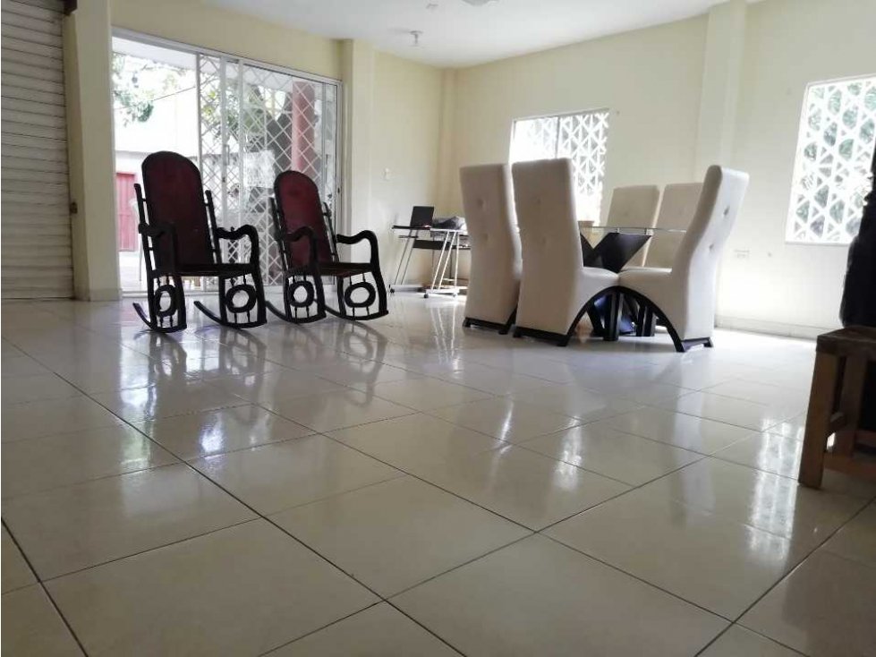 SE VENDE CASA CASA CON 2 APARTAMENTOS BRR. EL CARMELO - CARTAGENA — foto 2