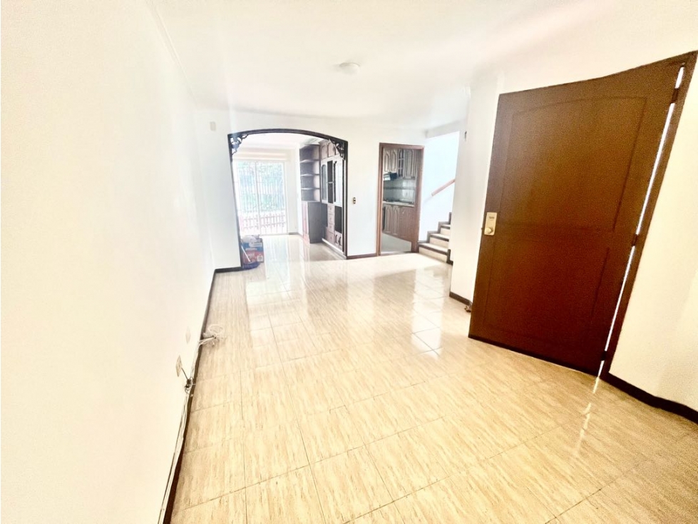 Se vende casa , cerca a LAURELES, y av 19 norte de Armenia Quindío. — foto 3