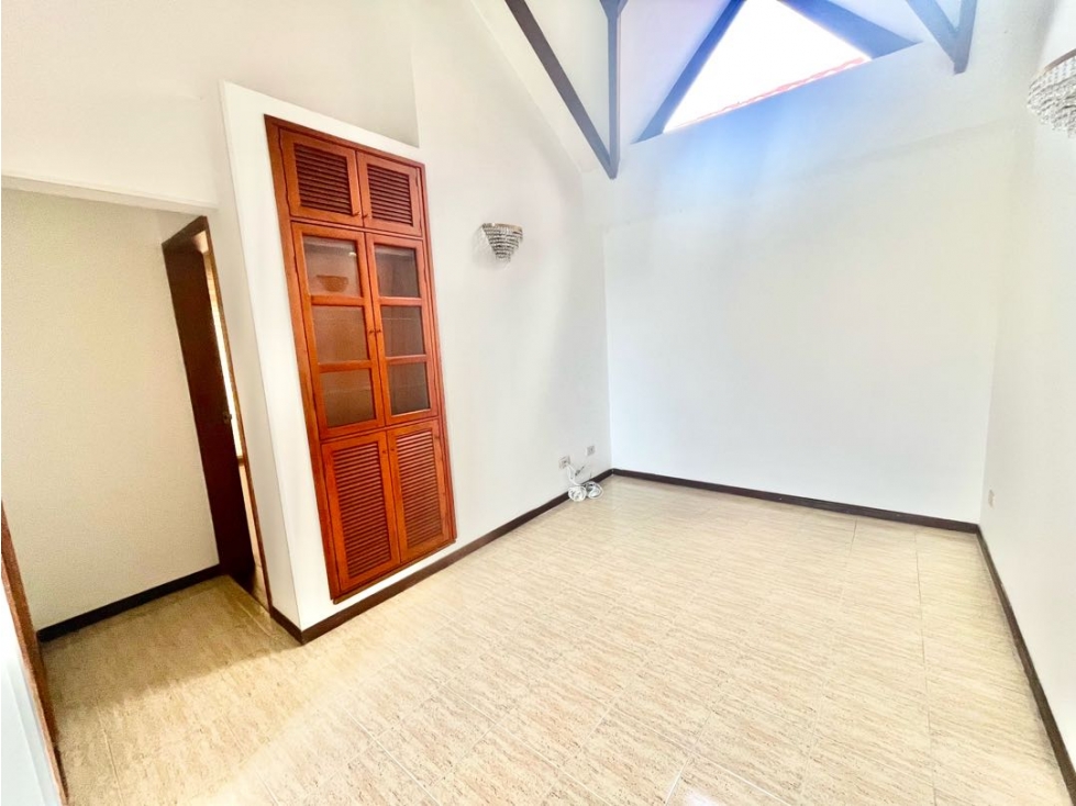 Se vende casa , cerca a LAURELES, y av 19 norte de Armenia Quindío. — foto 6