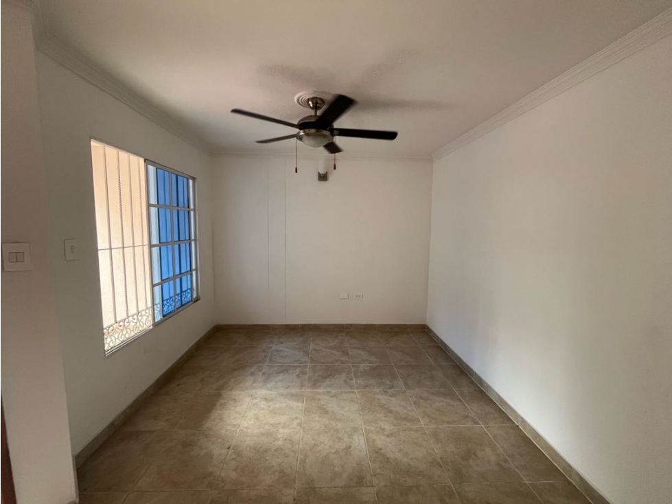Se vende casa cerca al ocean mall — foto 2