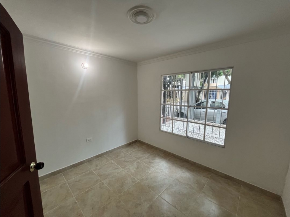 Se vende casa cerca al ocean mall — foto 3