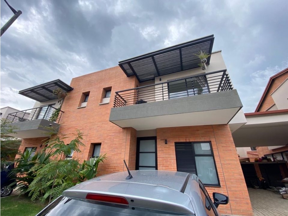 Se Vende Casa Cerritos Pereira