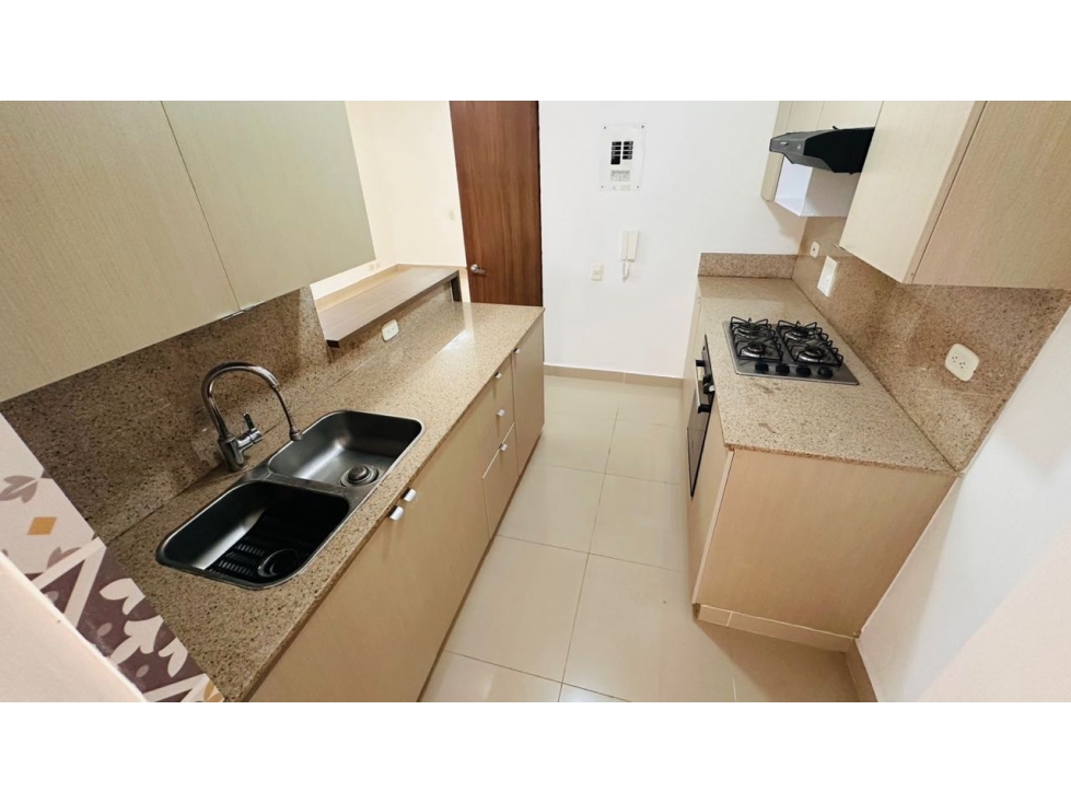 SE VENDE CASA, CIUDAD COUNTRY — foto 3