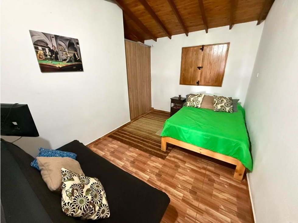 Se vende casa colonial en Guarne — foto 5