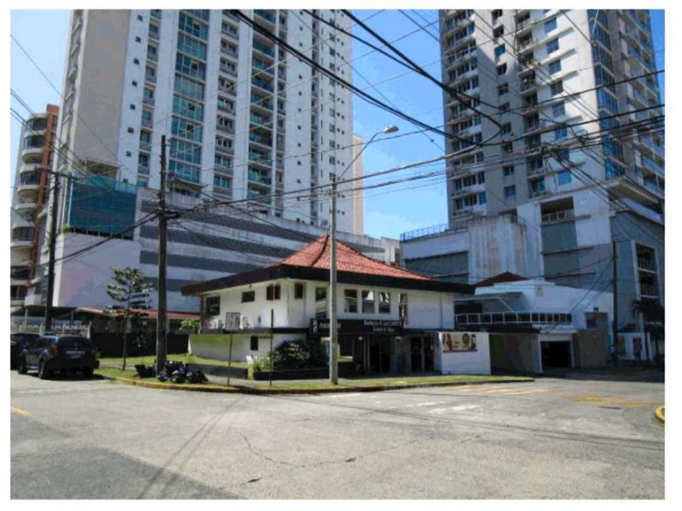 SE VENDE CASA COMERCIAL CON MULTIUSOS EN EL CARMEN INVERSION SEGURA - 2