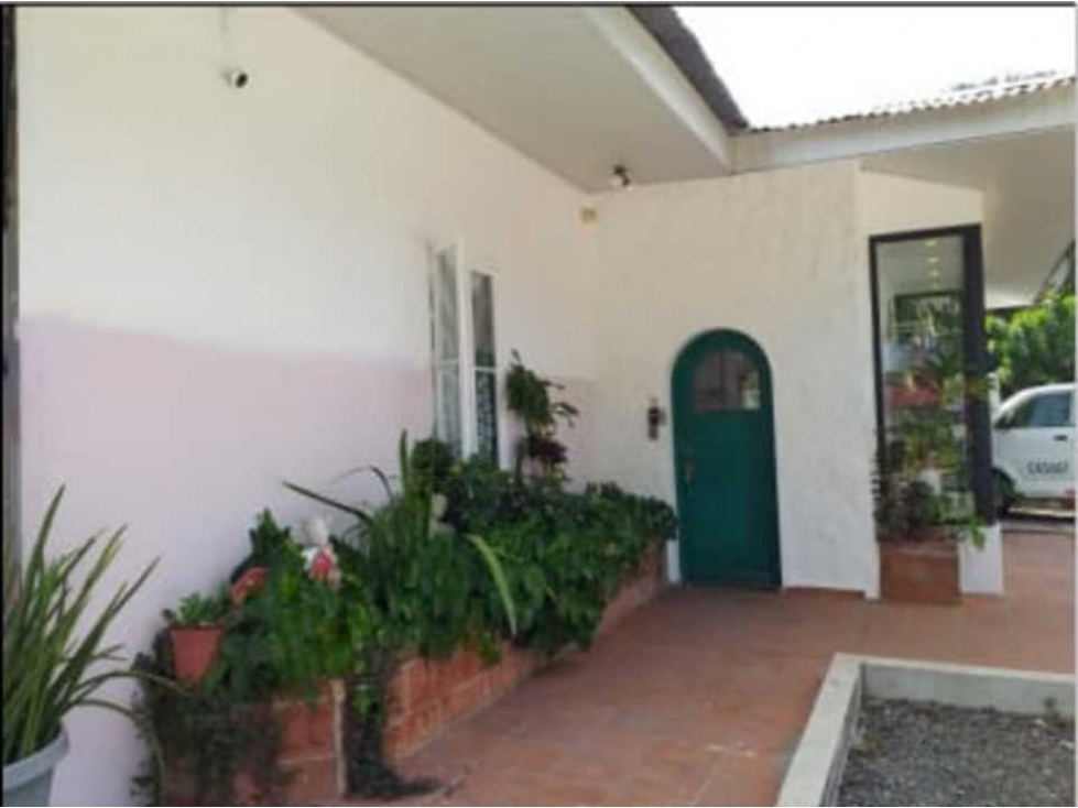 SE VENDE CASA COMERCIAL EN SAN FRANCISCO - 2