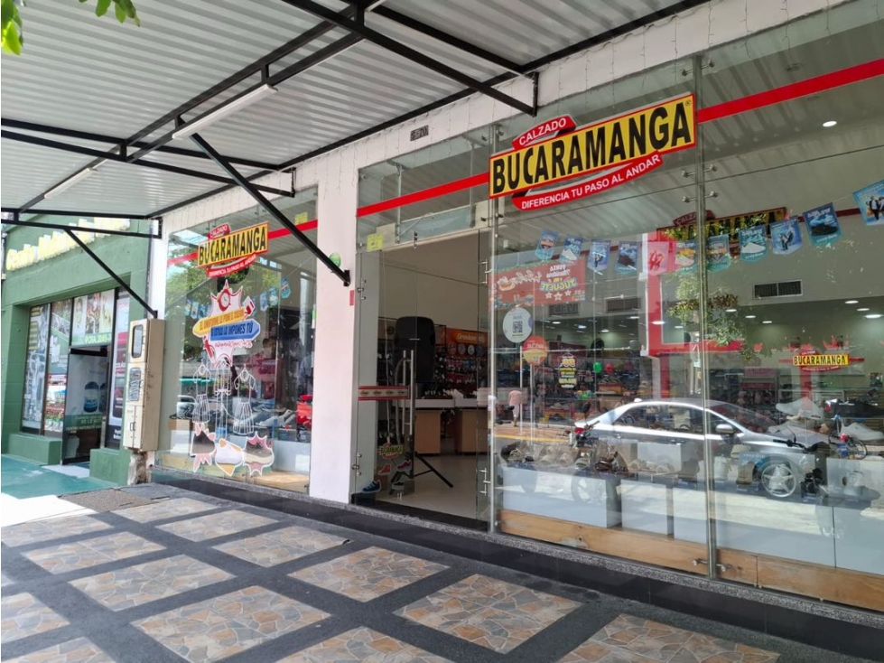 SE VENDE CASA COMERCIAL O INSTITUCIONAL CENTRO DE YOPAL