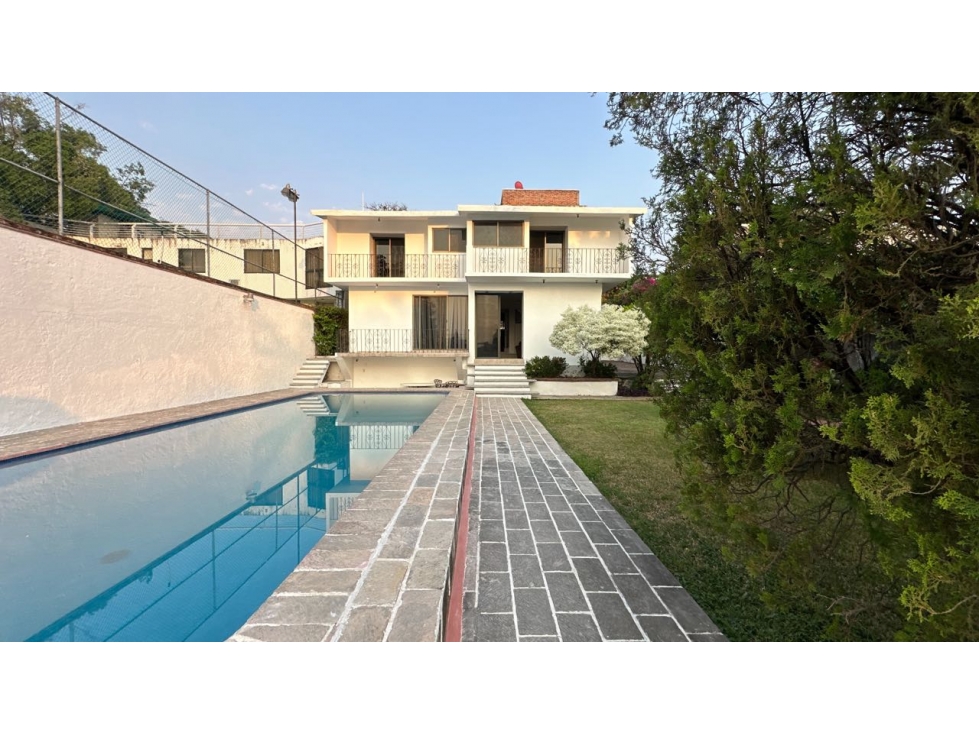 Se vende casa con alberca y jardin privados, en las Brisas (temixco) — foto 4