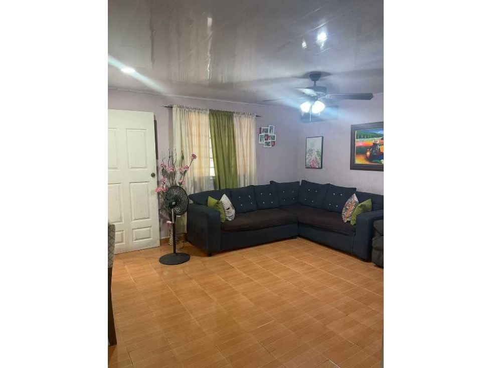 Se Vende Casa con cuarto de Alquiler en Las Mañanitas — foto 2