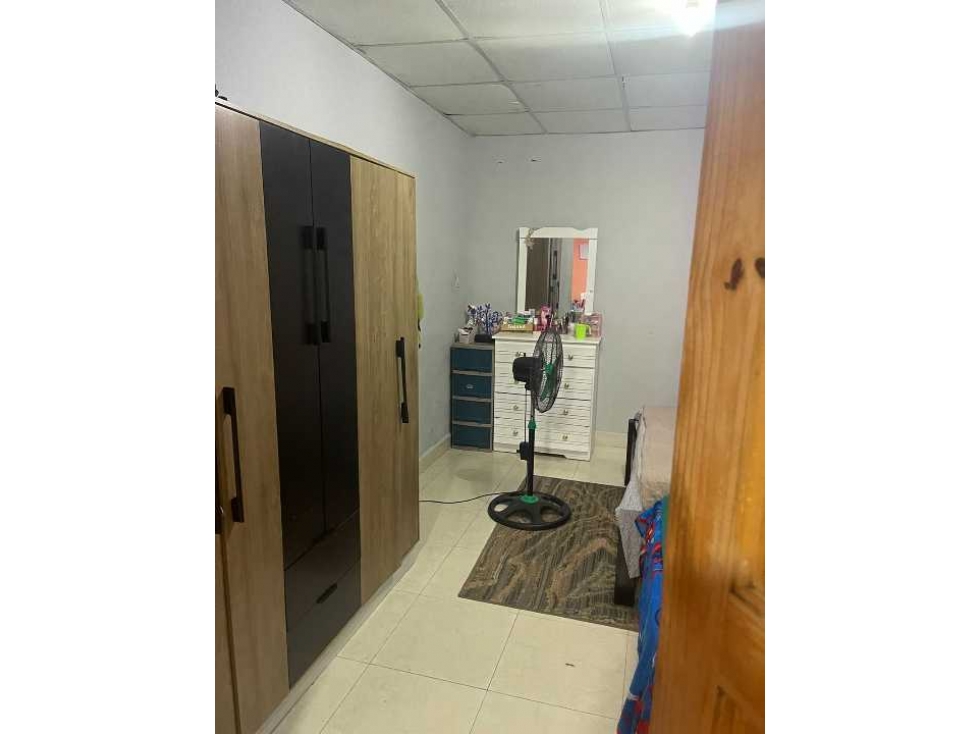 Se Vende Casa con cuarto de Alquiler en Las Mañanitas — foto 3