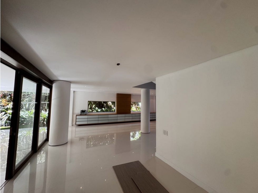 Se vende casa con hermosa fuente. Unidad cerrada. Poblado — foto 5