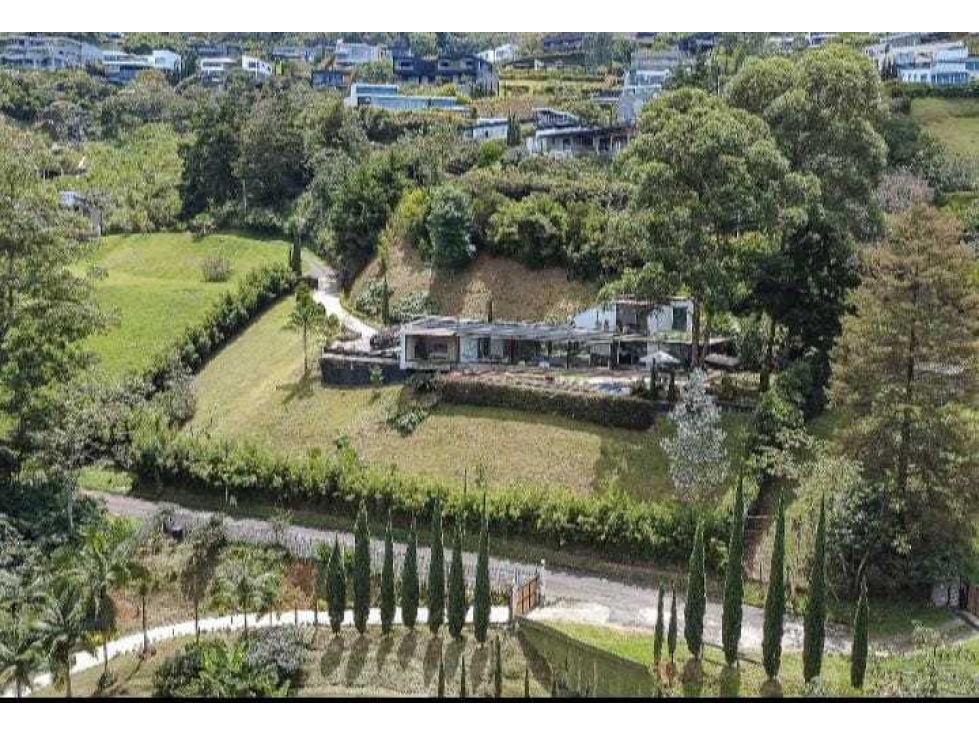 SE VENDE CASA CON INCREIBLE VISTA EN LAS PALMAS
