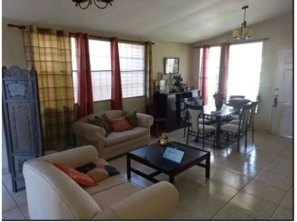 SE VENDE CASA CON PATIO EN BRISAS DEL GOLF. AM — foto 5