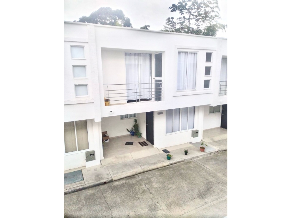 Se vende CASA ( conj.) Circasia Quindío .