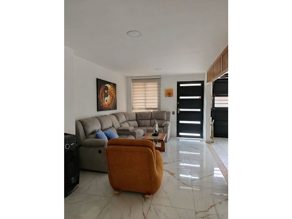 Se vende casa de 2 pisos en San Miguel en El Carmen de Viboral — foto 3