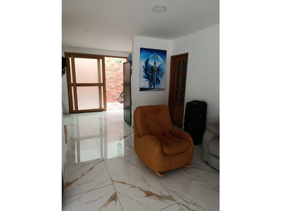 Se vende casa de 2 pisos en San Miguel en El Carmen de Viboral — foto 4