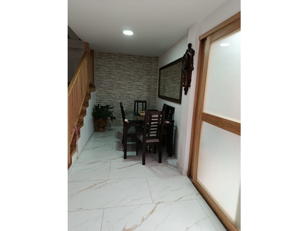 Se vende casa de 2 pisos en San Miguel en El Carmen de Viboral — foto 6