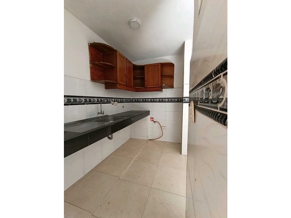 SE VENDE CASA DE 2DOS NIVELES EN EL B/ PQ.CAMINOS DE LA HACIENDA — foto 6