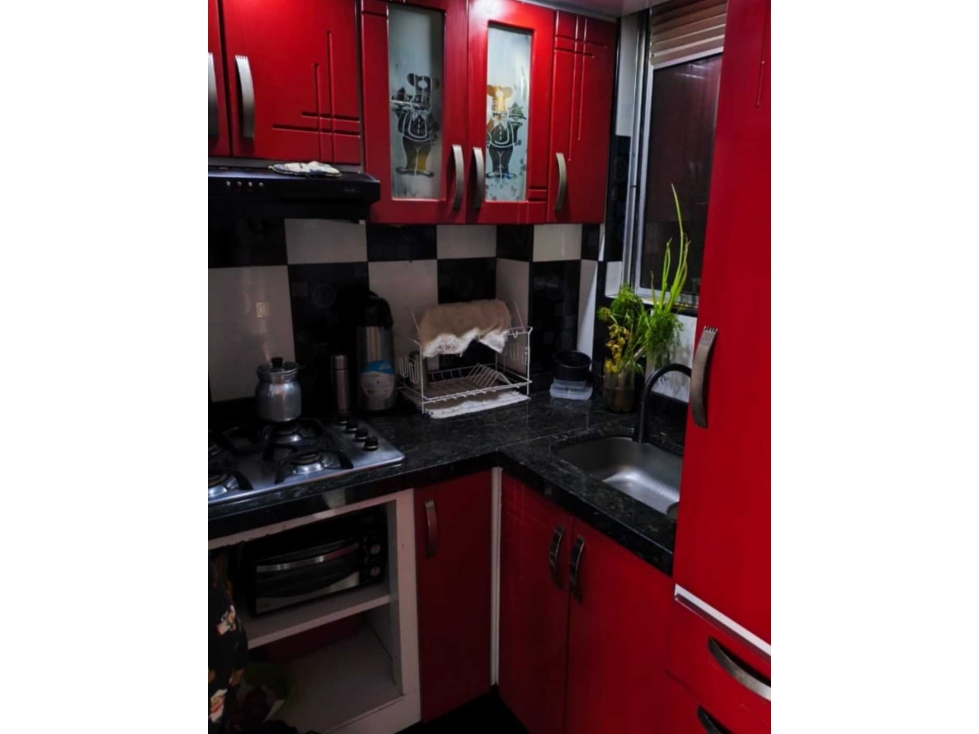 Se vende casa de 3 niveles en Bosa porvenir solo contado — foto 3