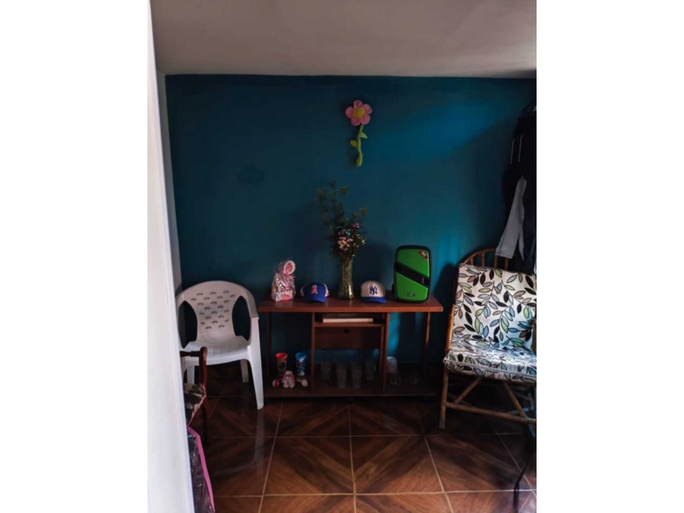 Se vende casa de 3 niveles en Bosa porvenir solo contado — foto 5