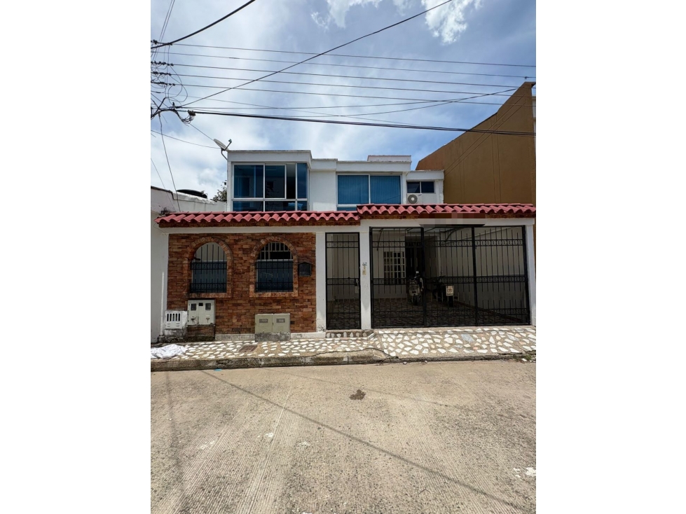 SE VENDE CASA DE 3 PISOS BARRIO JUAN PABLO, YOPAL CASANARE