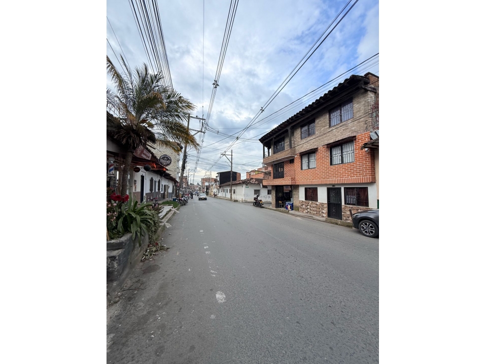 Se vende casa de 468 m2 en El Carmen de Viboral — foto 2