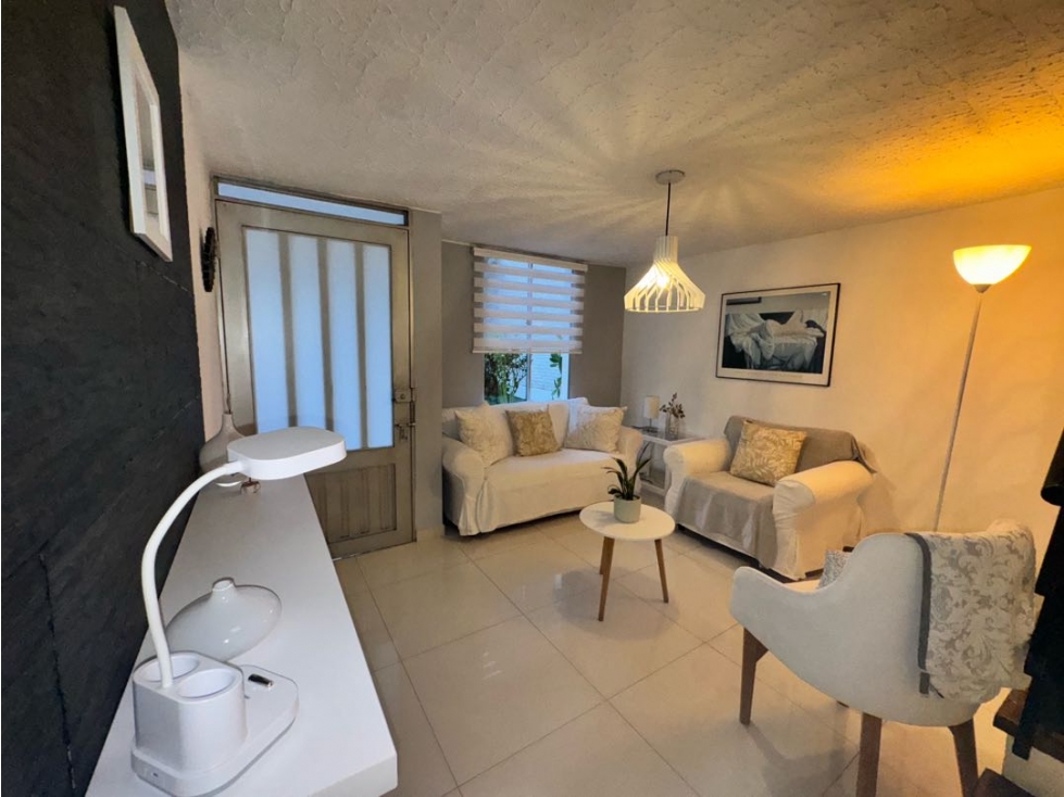 SE VENDE CASA DE 4 HABITACIÓNES, PARQUE INDUSTRIAL — foto 6