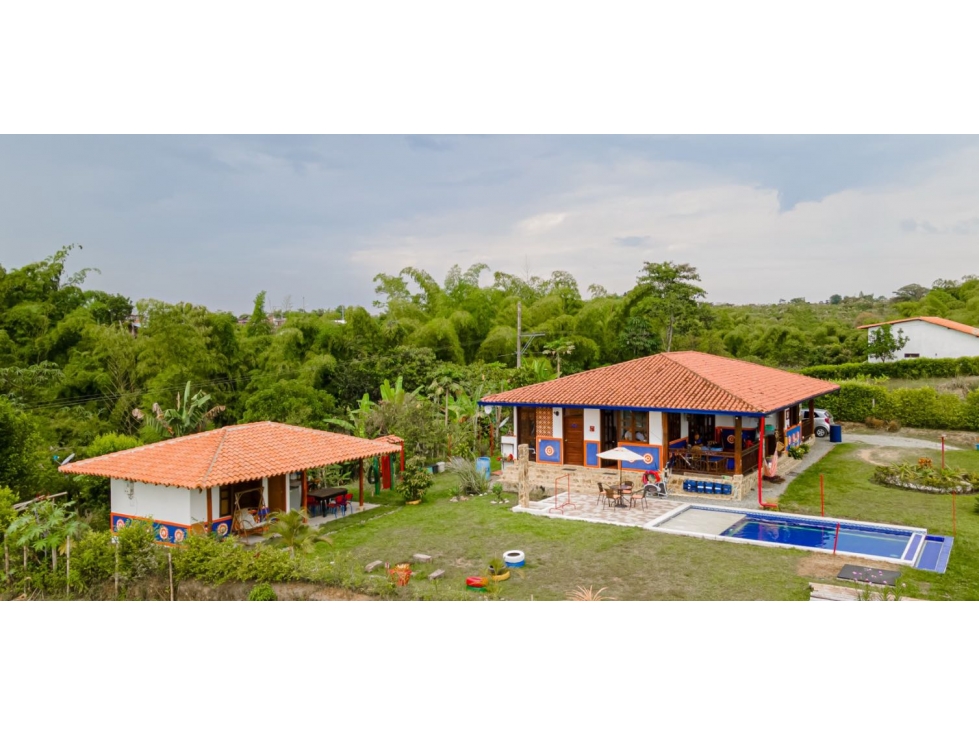 SE VENDE CASA DE CAMPO EN MONTENEGRO
