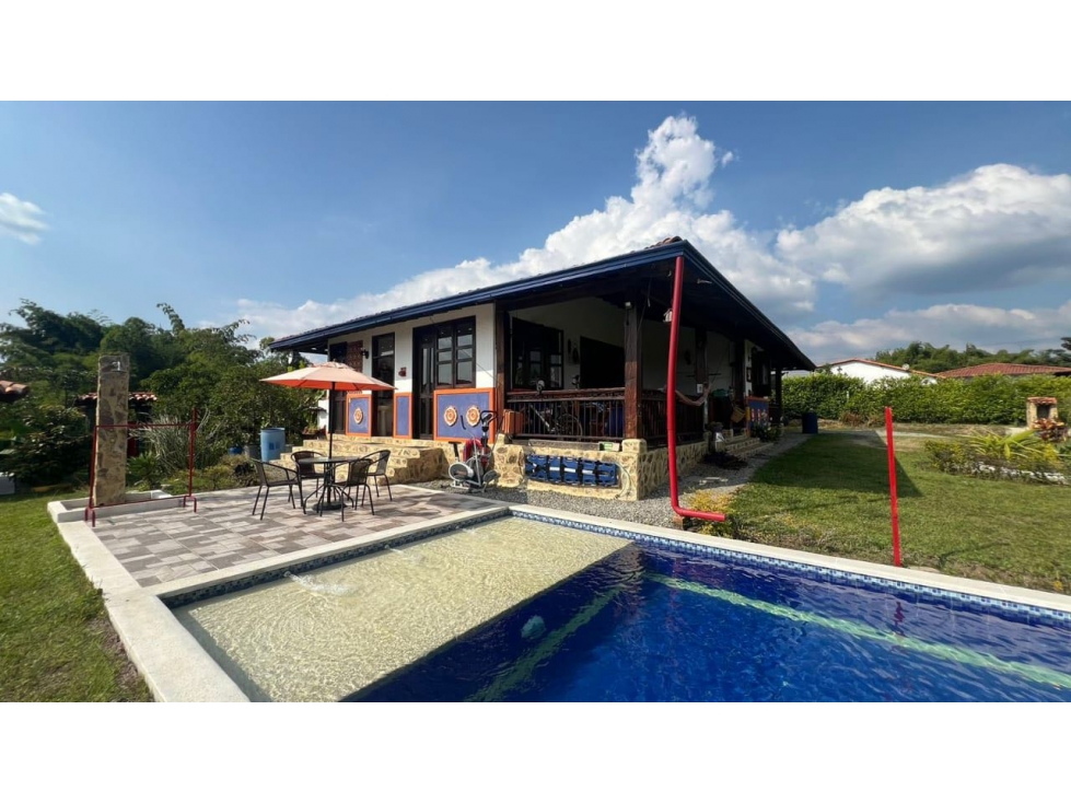 SE VENDE CASA DE CAMPO EN MONTENEGRO — foto 3