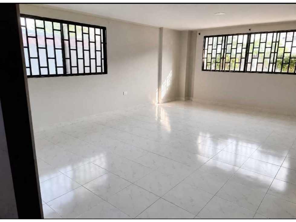 Se Vende Apartamento primer piso en La Cumbre — foto 3