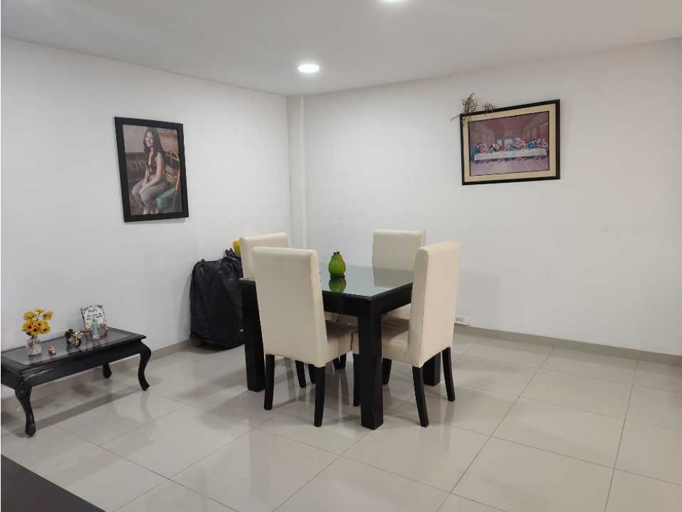 Se vende casa de cinco alcobas en Betania Barranquilla — foto 5