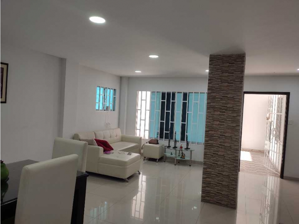 Se vende casa de cinco alcobas en Betania Barranquilla — foto 6