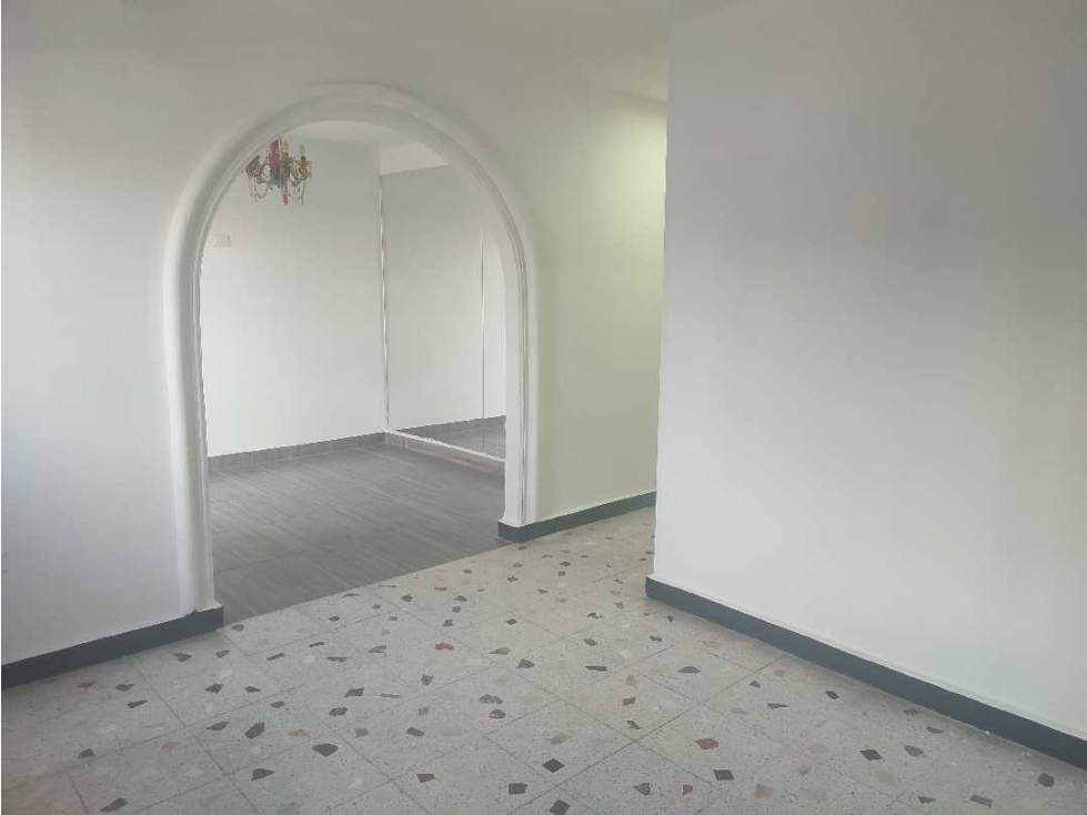 Se vende casa de dos apartamentos en Los Andes Barranquilla — foto 5