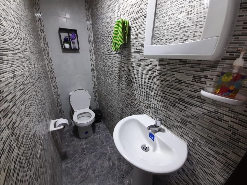 Se vende casa de dos pisos Barrio El Triunfo Palmira Valle Colombia — foto 6