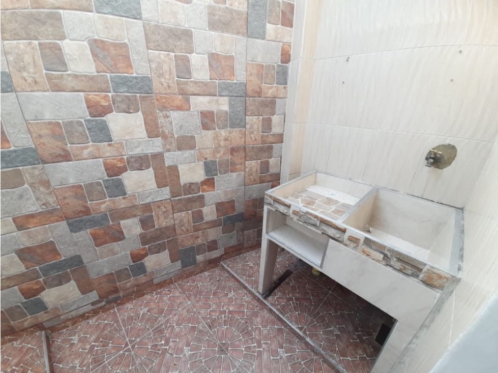 Se vende casa de dos pisos en conjunto Barrio Las Mercedes Palmira — foto 4