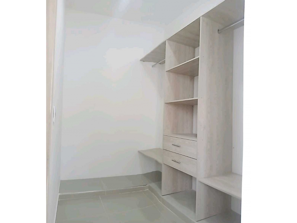 SE VENDE CASA DE DOS PISOS EN EL BARRIO GUADALUPE — foto 6