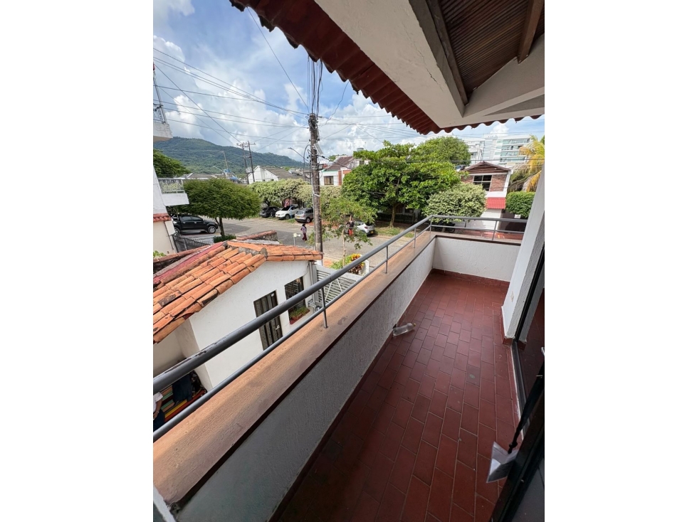 SE VENDE CASA DE DOS PISOS EN CONJUNTO PORTALES DEL HOBO | YOPAl — foto 2
