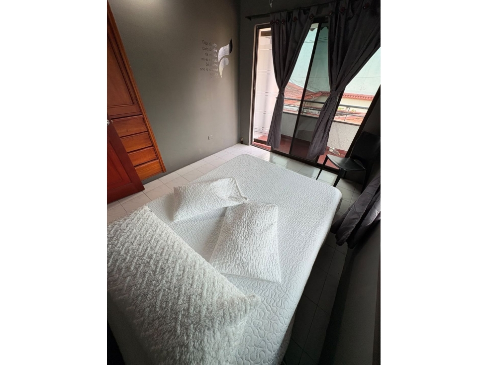 SE VENDE CASA DE DOS PISOS EN CONJUNTO PORTALES DEL HOBO | YOPAl — foto 5
