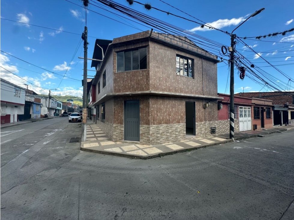 Se Vende Casa De Dos Pisos Independiente En Dosquebradas