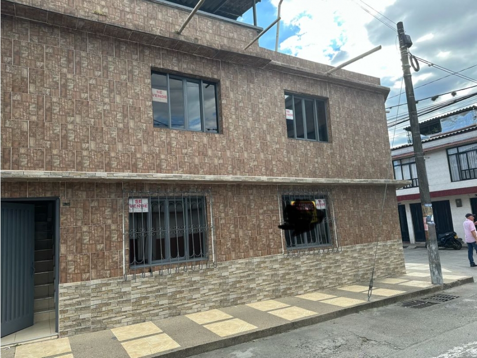 Se Vende Casa De Dos Pisos Independiente En Dosquebradas — foto 2