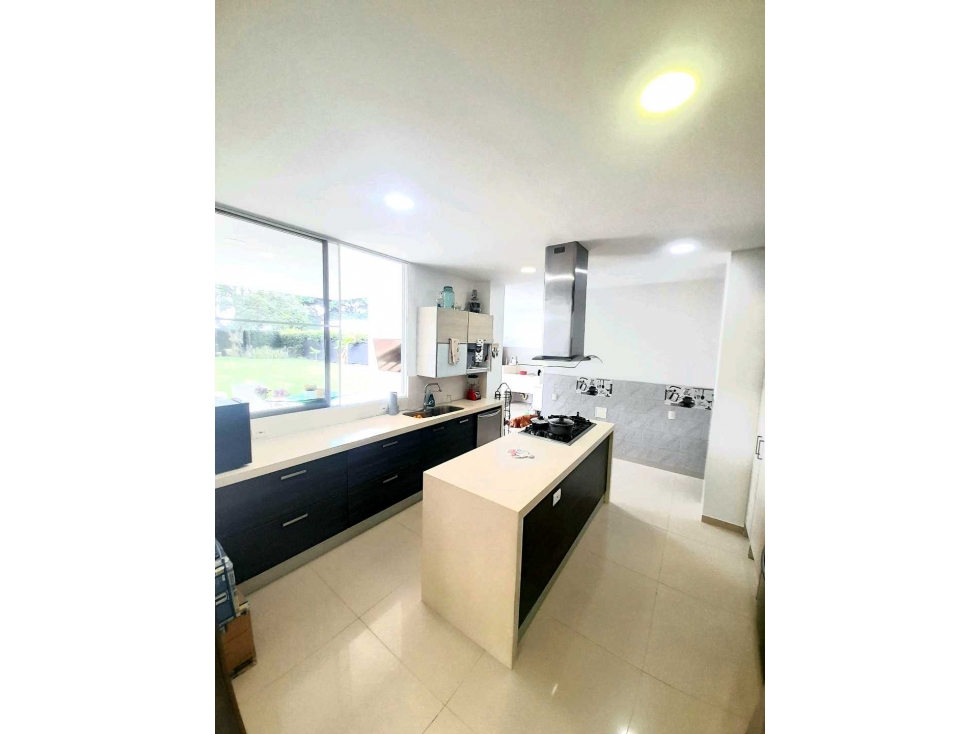 SE VENDE CASA DE LUJO CONDOMINIO CAMINOS DE LA MARIA — foto 6