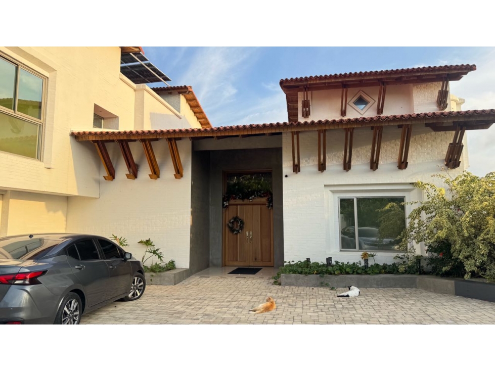 SE VENDE CASA DE LUJO EN EL SECTOR DE LAGOS DEL CAUJARAL — foto 3