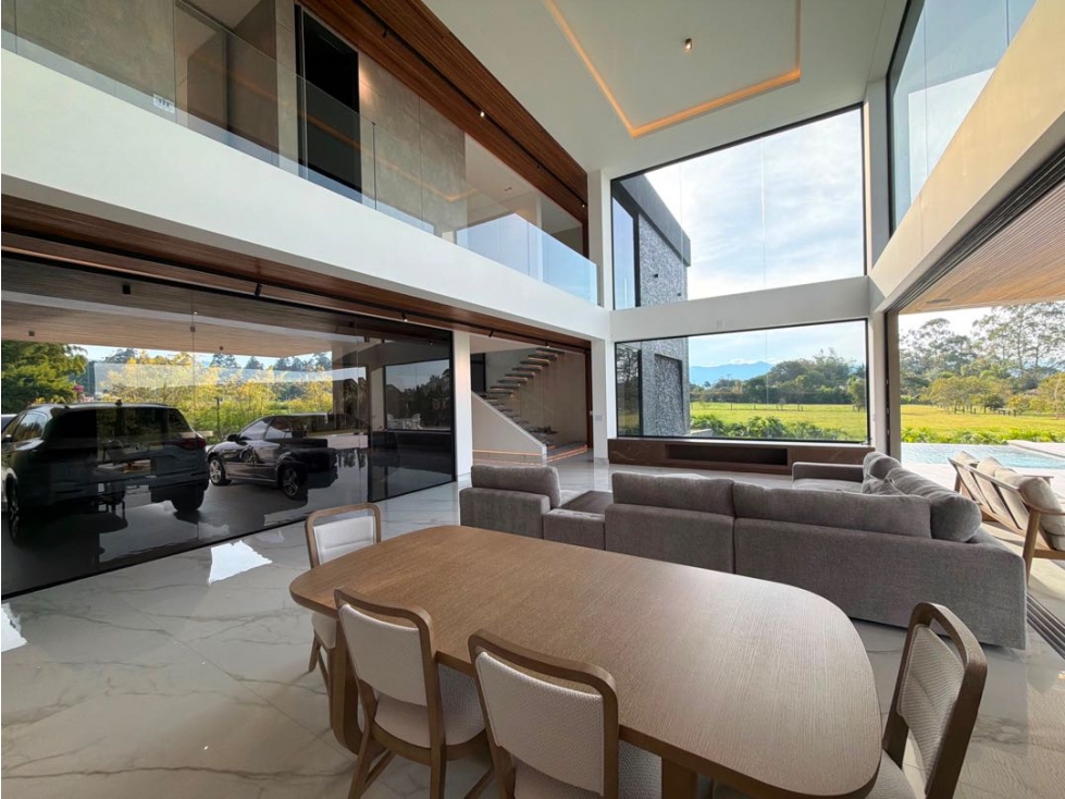 Se vende casa de lujo en Llano Grande — foto 5