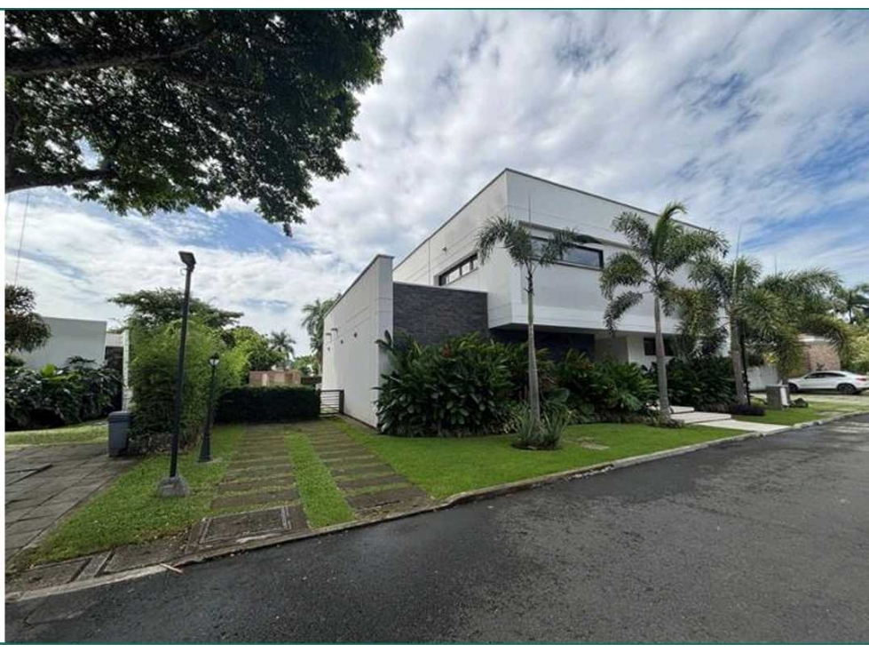 SE VENDE CASA DE LUJO EN PANCE CONDOMINIO AYMARA — foto 2